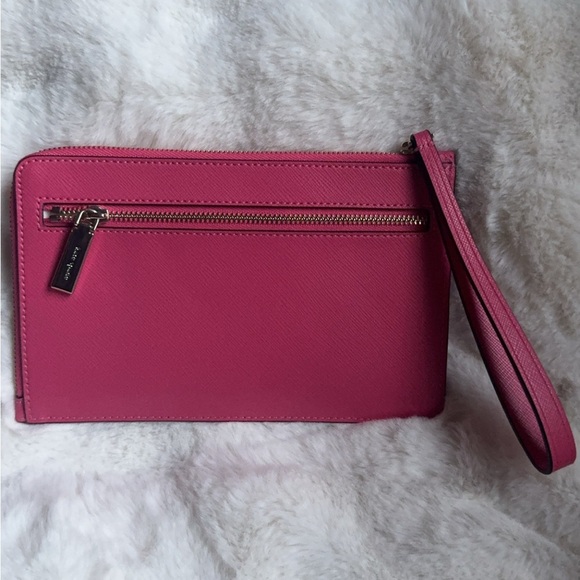 Kate Spade Wristlet - Picture 2 of 4